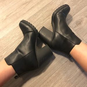 Black ankle boot